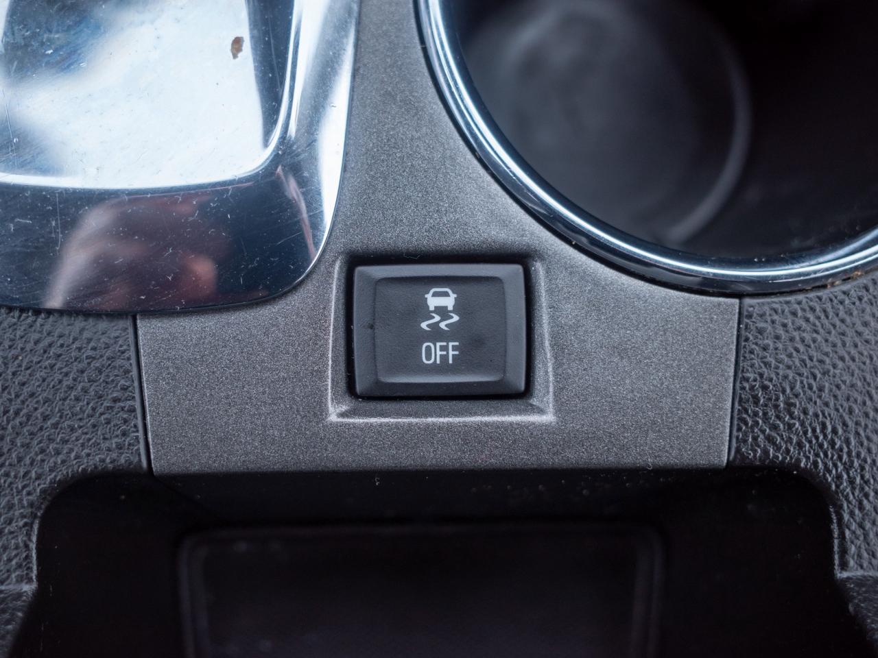 2017 Chevrolet Equinox LT- Heated Exterior Mirrors Photo