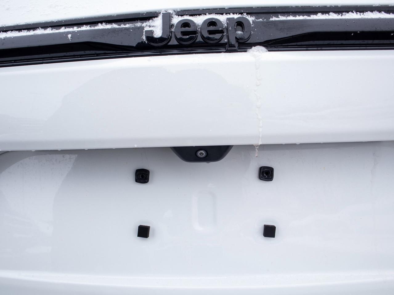 2022 Jeep Grand Cherokee Altitude- Remote Start & Heated Steering Photo