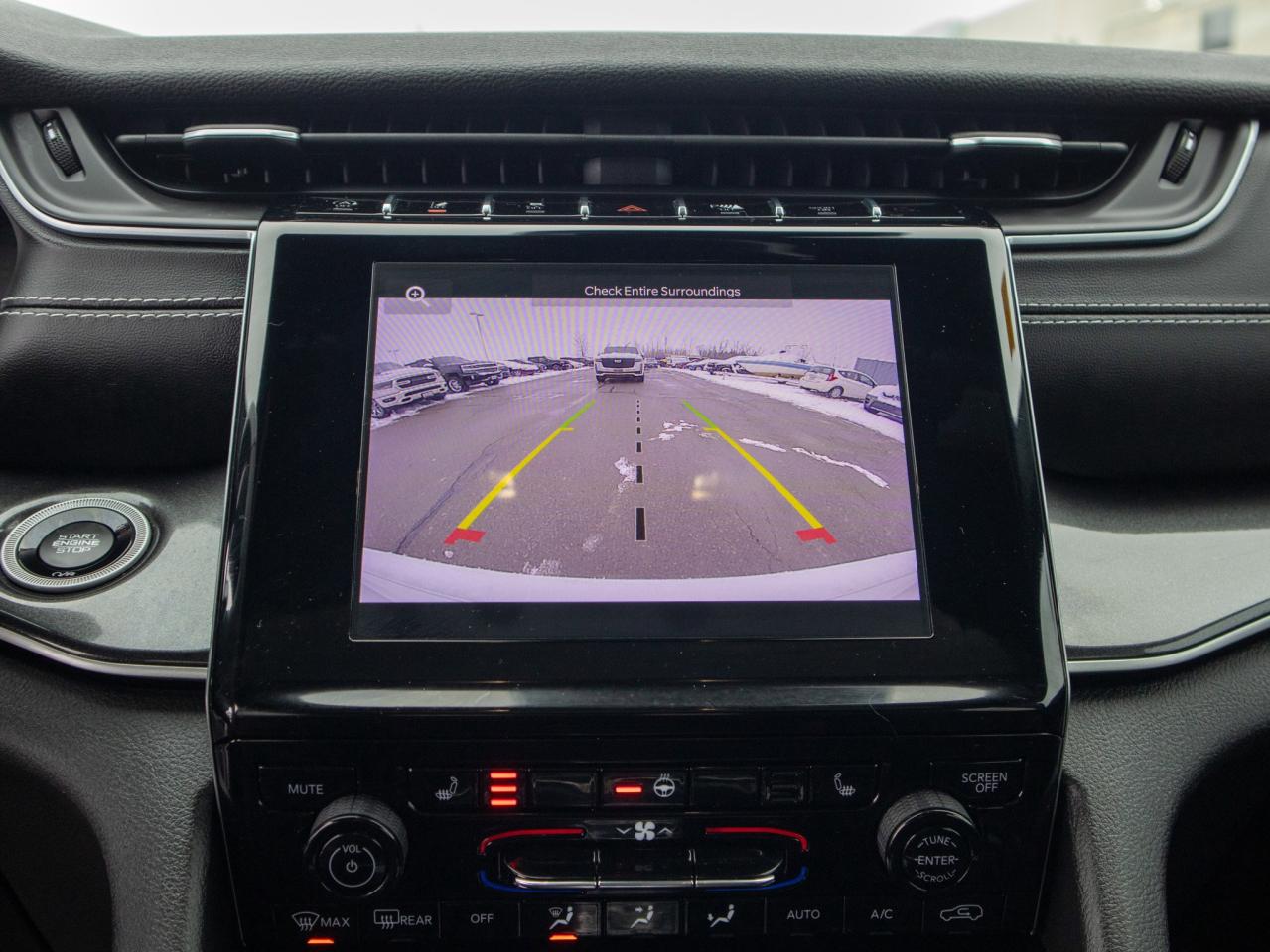 2022 Jeep Grand Cherokee Altitude- Remote Start & Heated Steering Photo