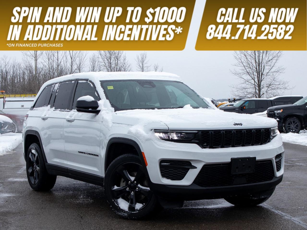 2022 Jeep Grand Cherokee Altitude- Remote Start & Heated Steering Photo0