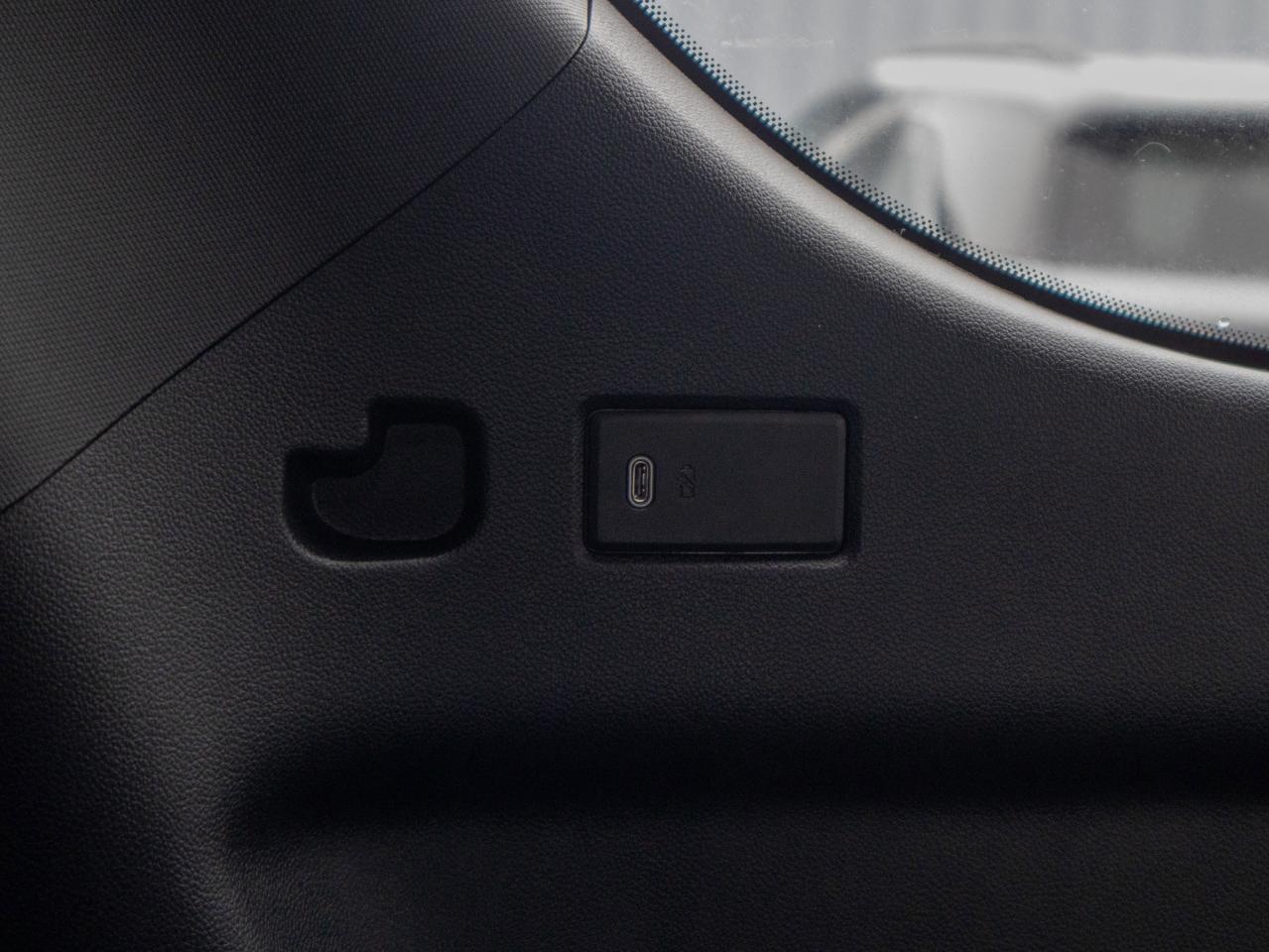 2025 GMC Yukon Denali- Air Ride Suspension,Thermal Detection Photo