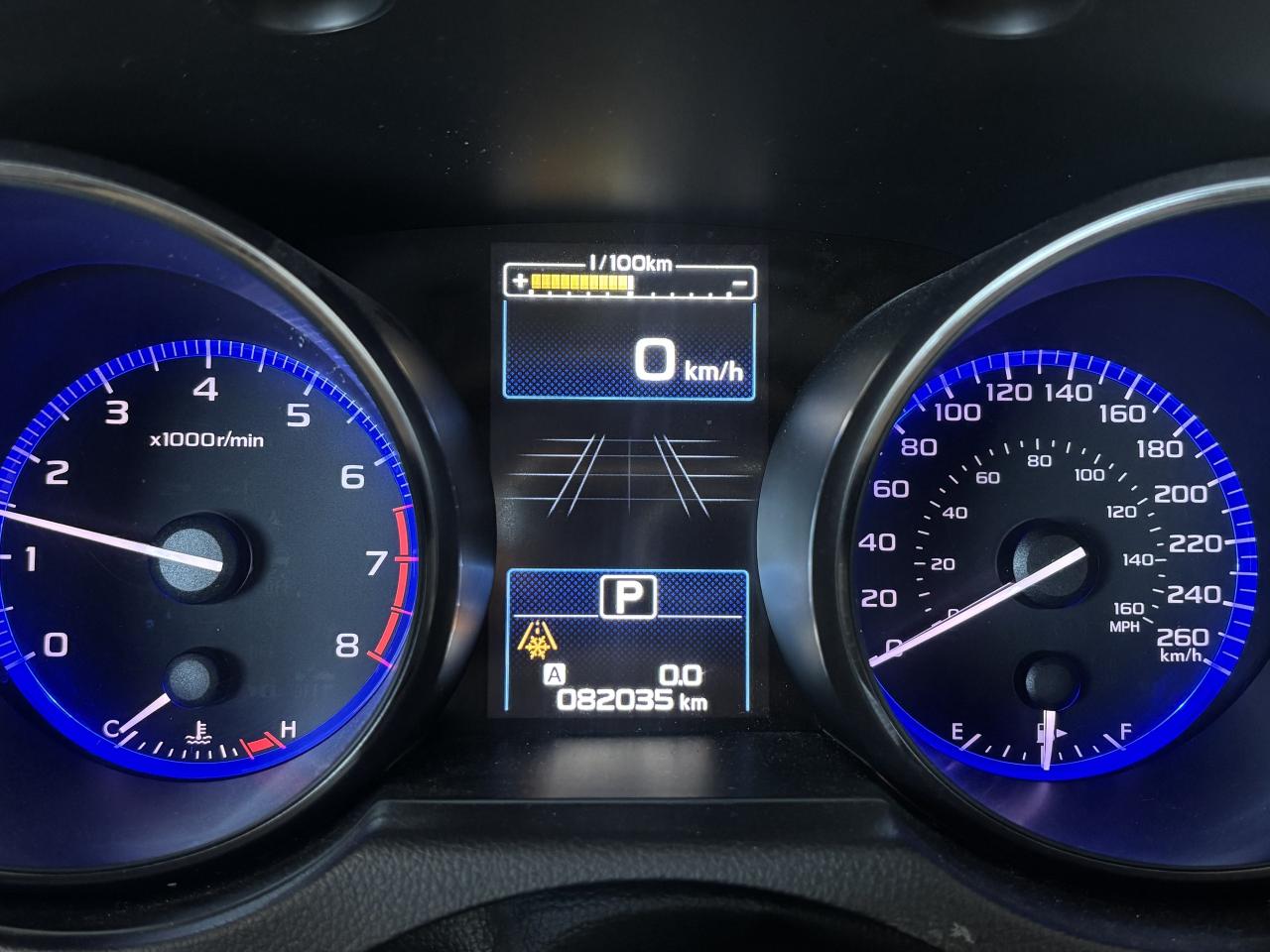 2016 Subaru Legacy 3.6R LIMITED   LOW KM   ONE OWNER   CLEAN CARFAX! Photo