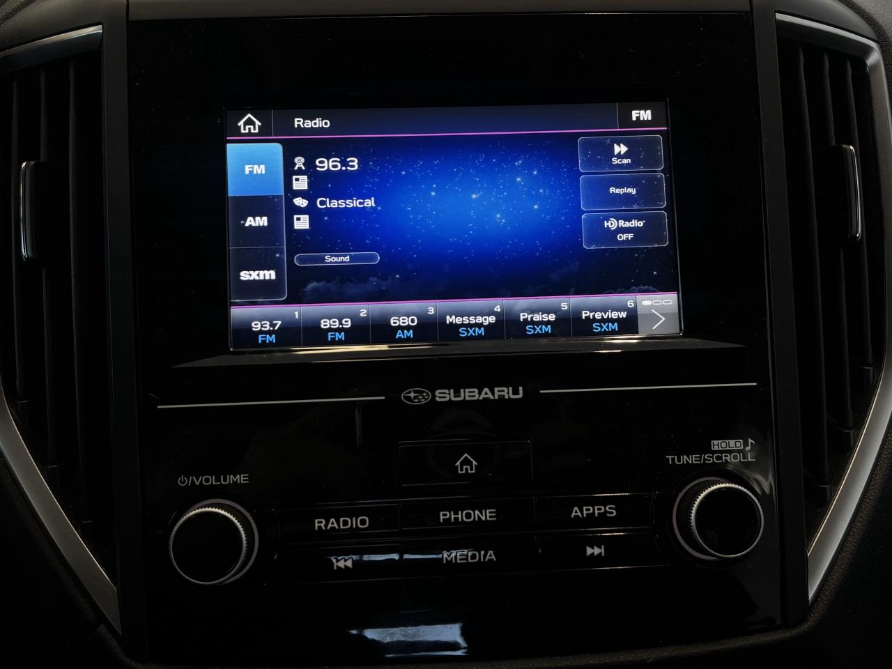 2024 Subaru Forester LOW KM   ONE OWNER   CLEAN CARFAX   APPLE CARPLAY! Photo