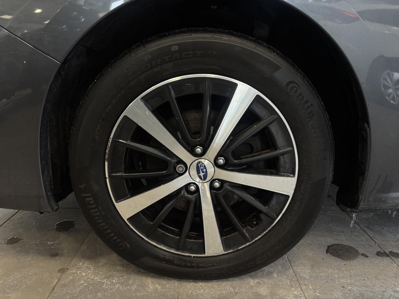 2019 Subaru Impreza TOURING   ONE OWNER   CLEAN CARFAX   APPLE CARPLAY Photo