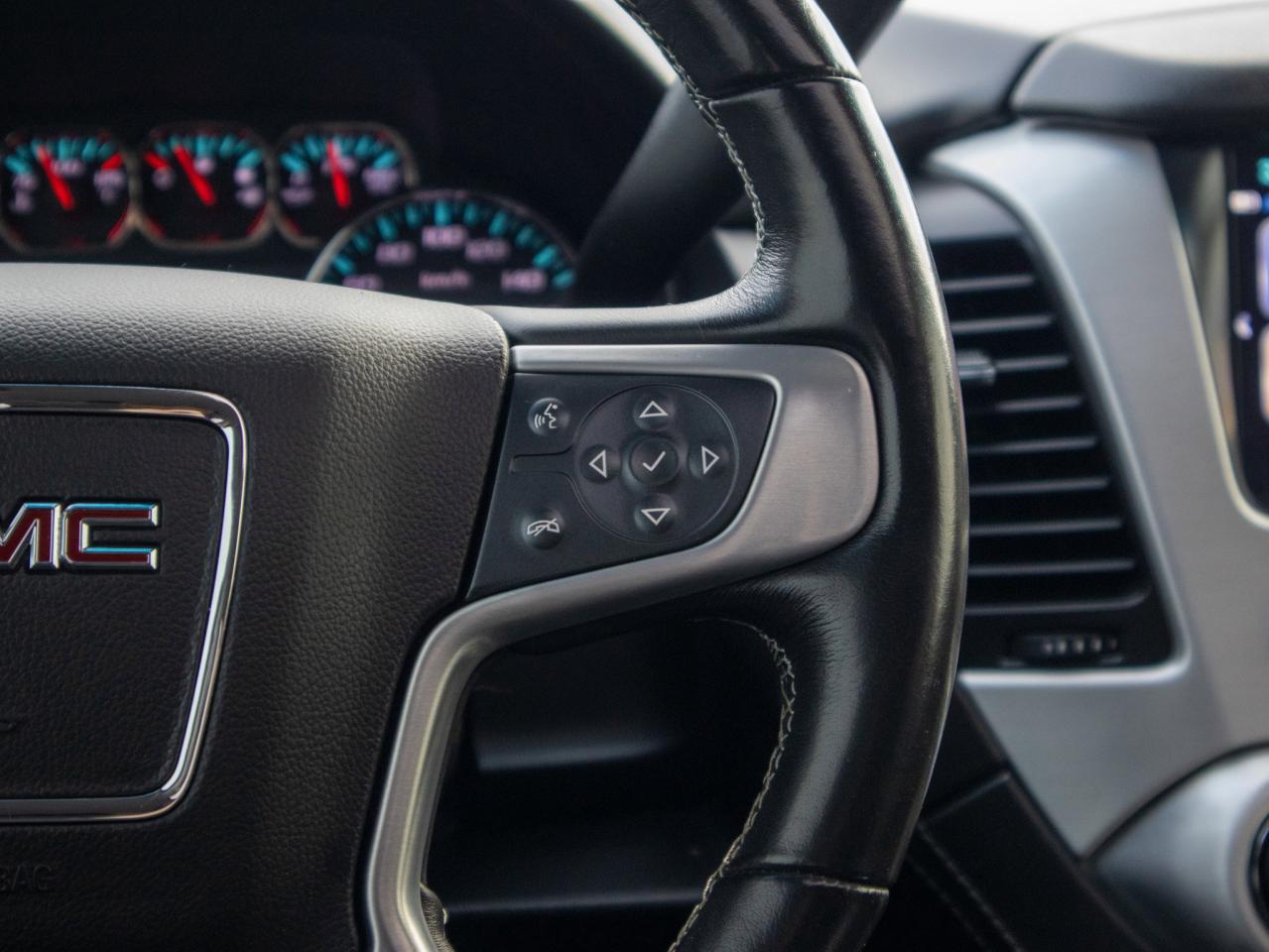 2019 GMC Yukon SLT - Rain Sensing Wipers Photo