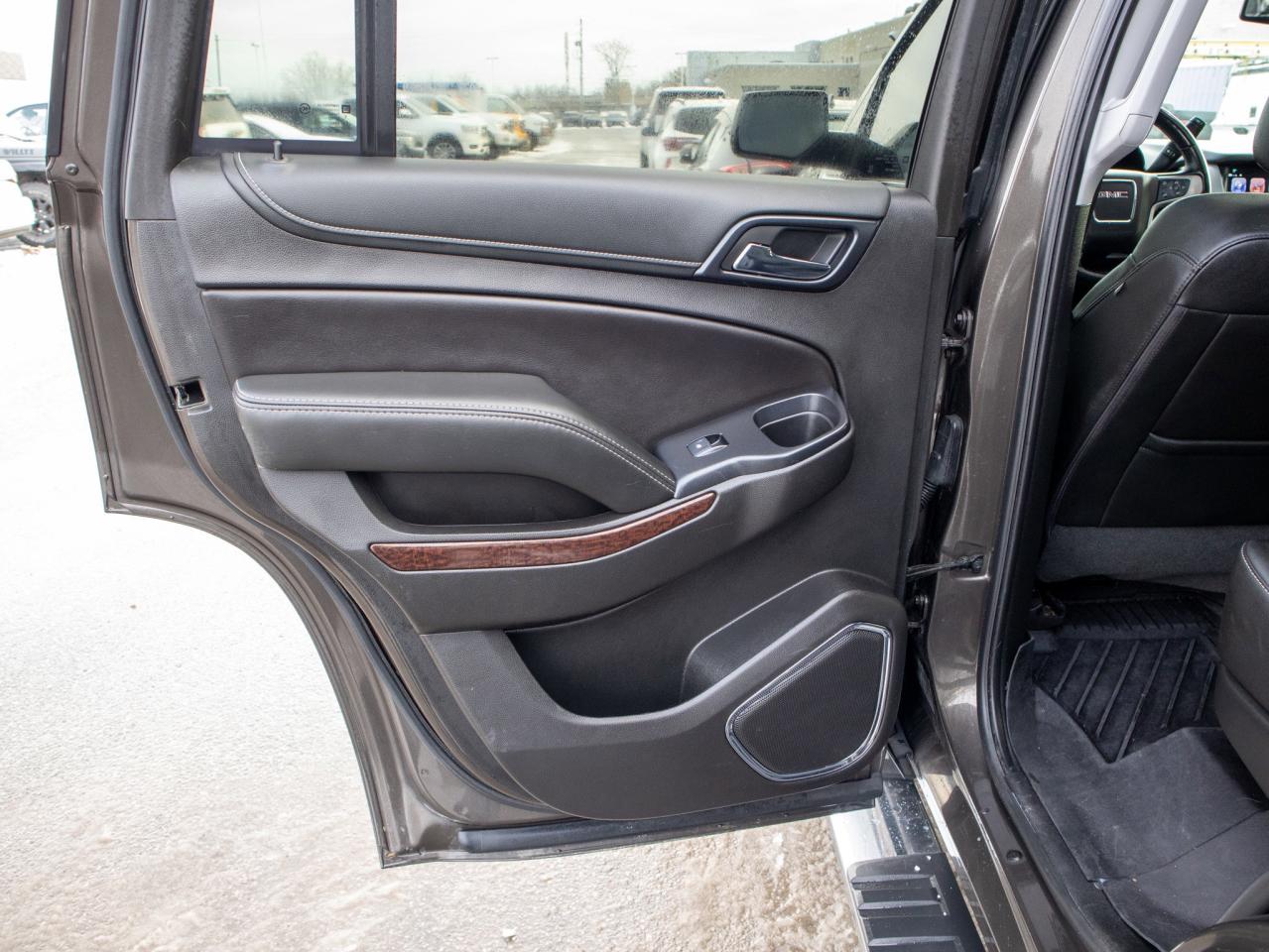 2019 GMC Yukon SLT - Rain Sensing Wipers Photo