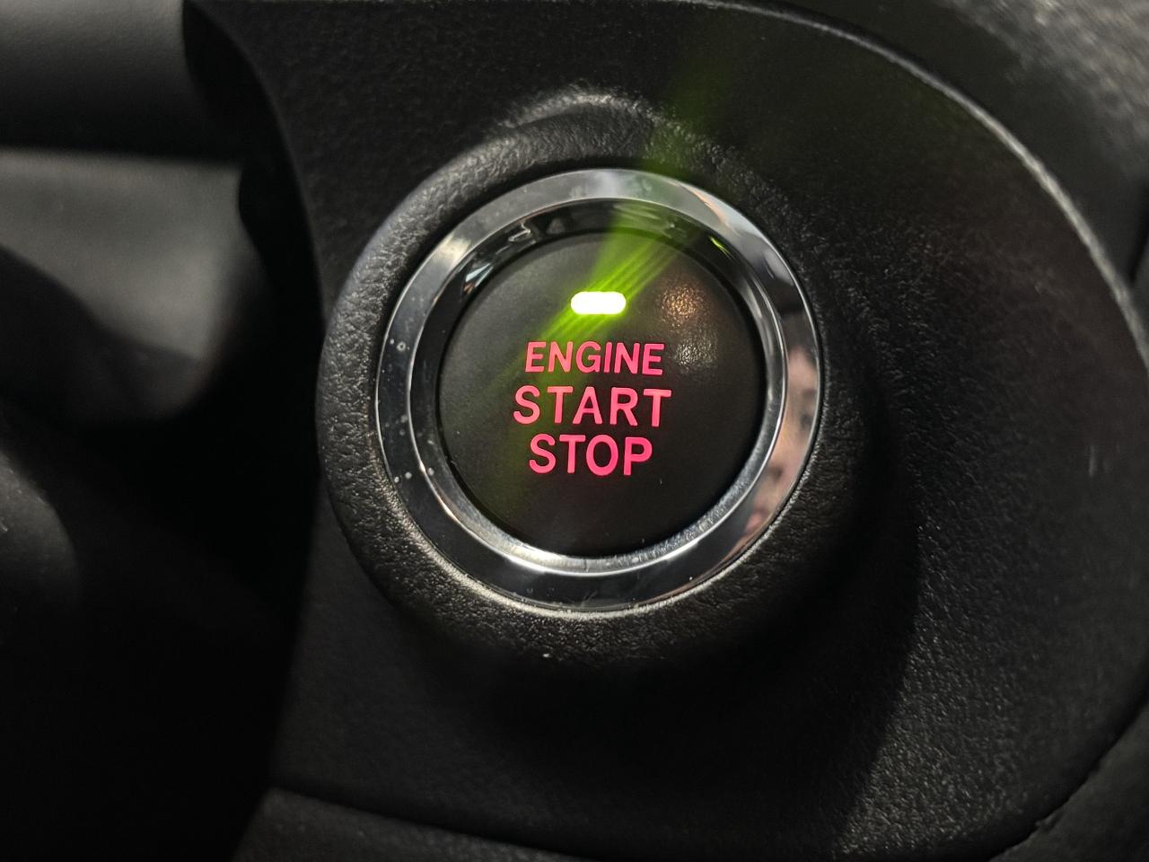 2024 Subaru ASCENT LIMITED   8 PASS   CLEAN CARFAX   NAVI   SUNROOF! Photo