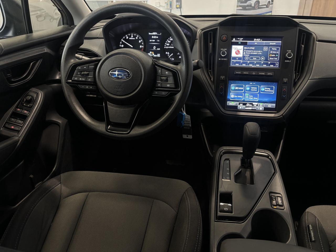 2024 Subaru Crosstrek CONVENIENCE   LOW KM   CLEAN CARFAX  APPLE CARPLAY Photo