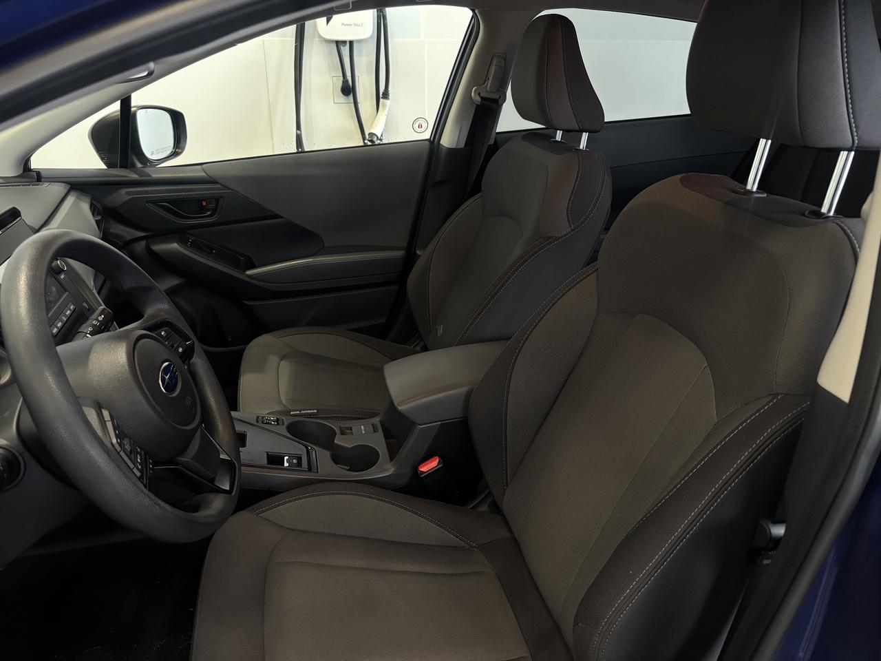 2024 Subaru Crosstrek CONVENIENCE   LOW KM   CLEAN CARFAX  APPLE CARPLAY Photo