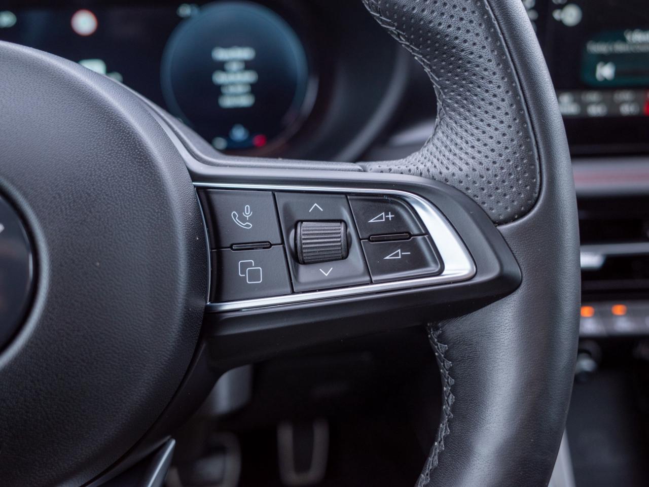 2024 Dodge Hornet GT Plus - Hands-Free Liftgate   Rain Sensing Wiper Photo