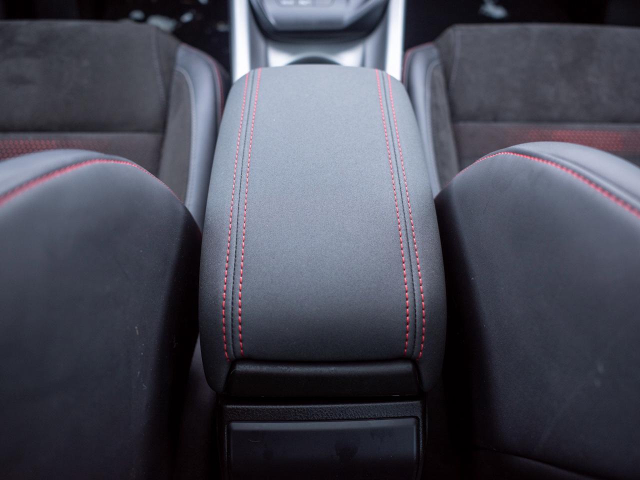 2024 Dodge Hornet GT Plus - Hands-Free Liftgate   Rain Sensing Wiper Photo