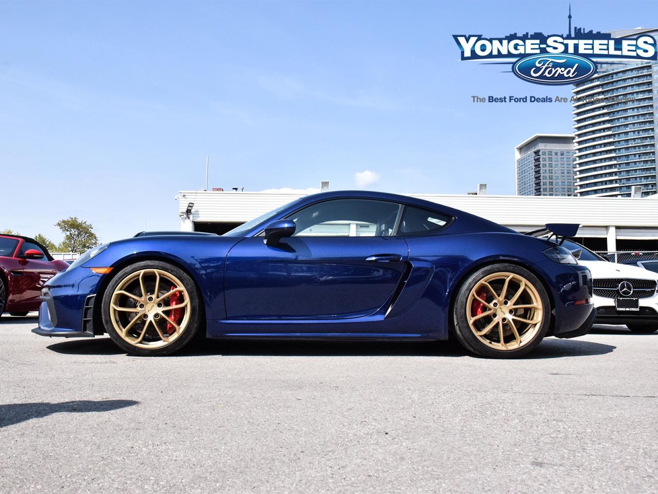 2021 Porsche 718 Cayman GT4 Coupe PDK Photo