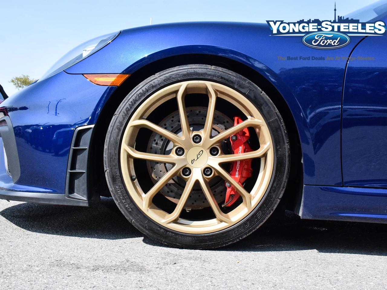 2021 Porsche 718 Cayman GT4 Coupe PDK Photo