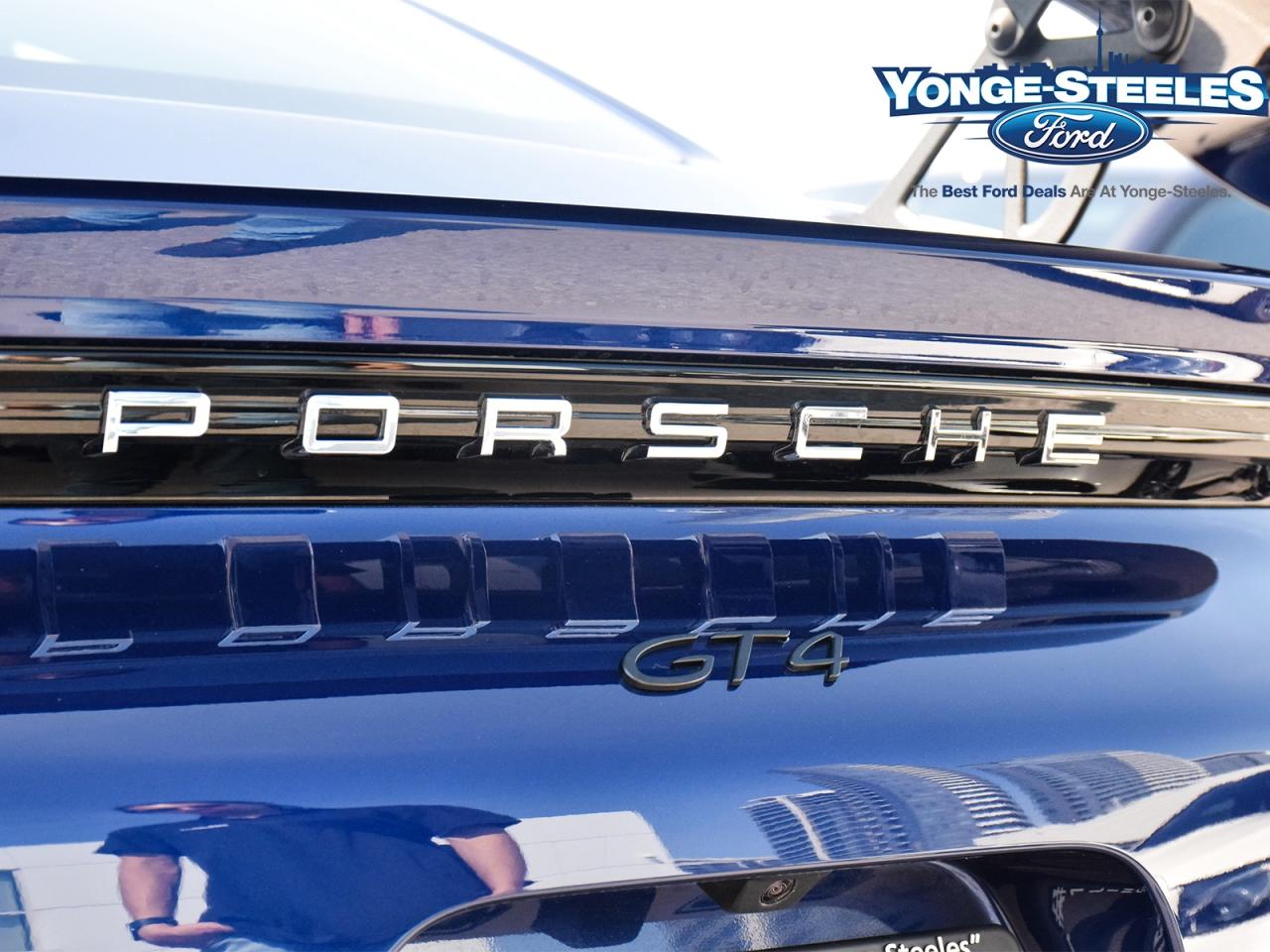 2021 Porsche 718 Cayman GT4 Coupe PDK Photo