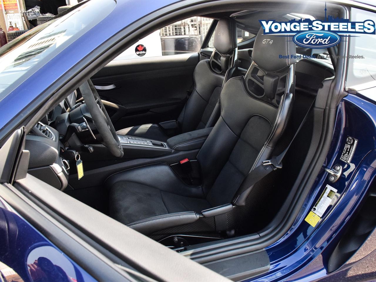 2021 Porsche 718 Cayman GT4 Coupe PDK Photo