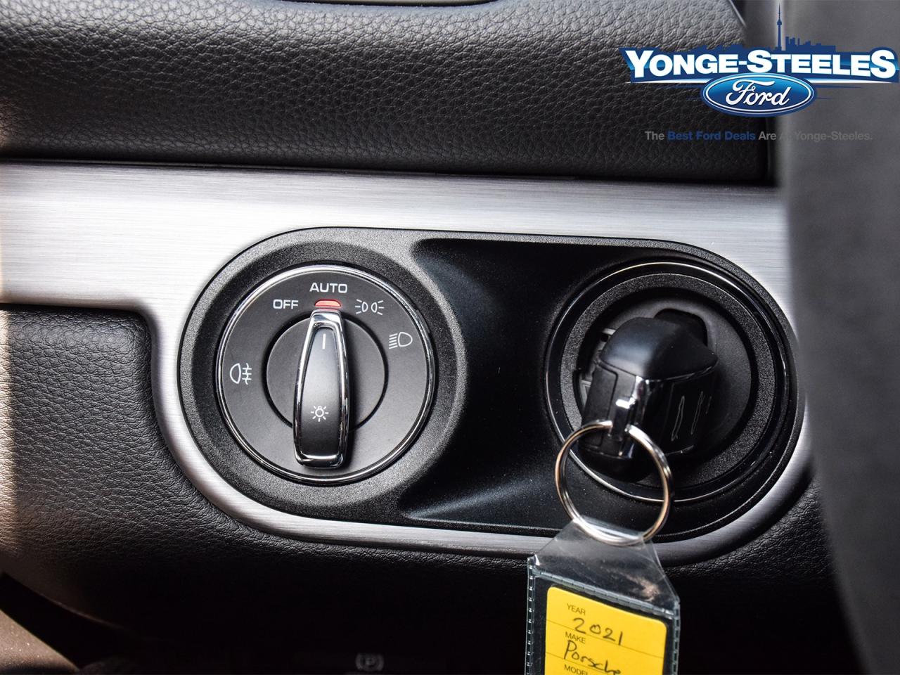 2021 Porsche 718 Cayman GT4 Coupe PDK Photo