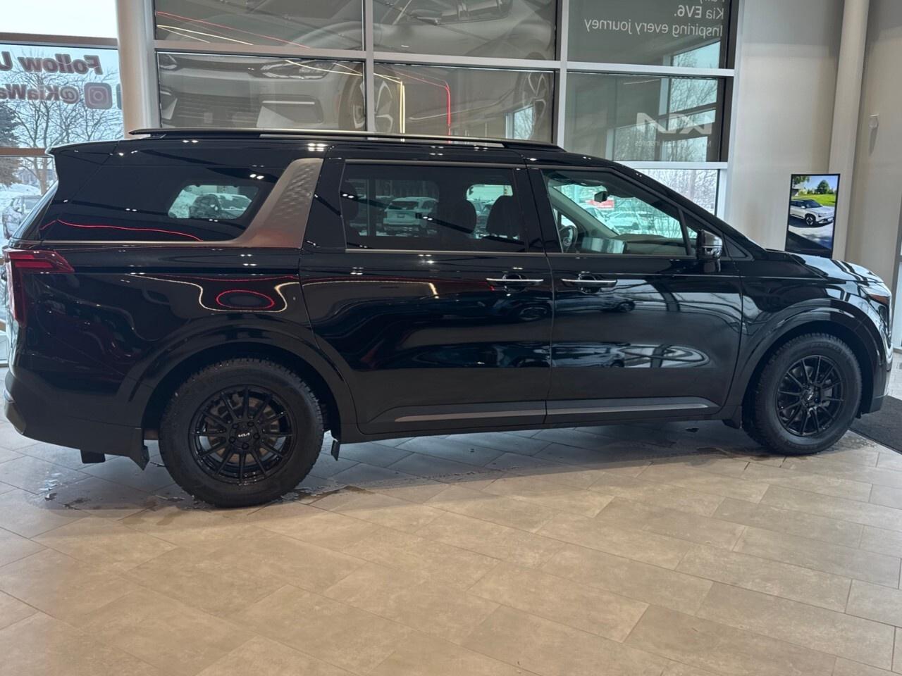 2026 Kia Carnival SX FWD Photo