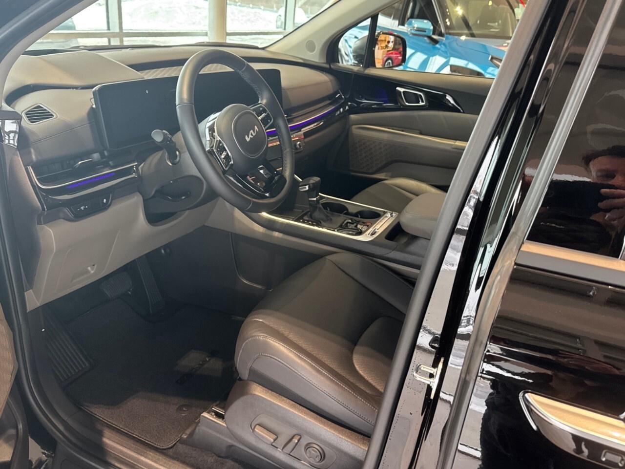 2026 Kia Carnival SX FWD Photo