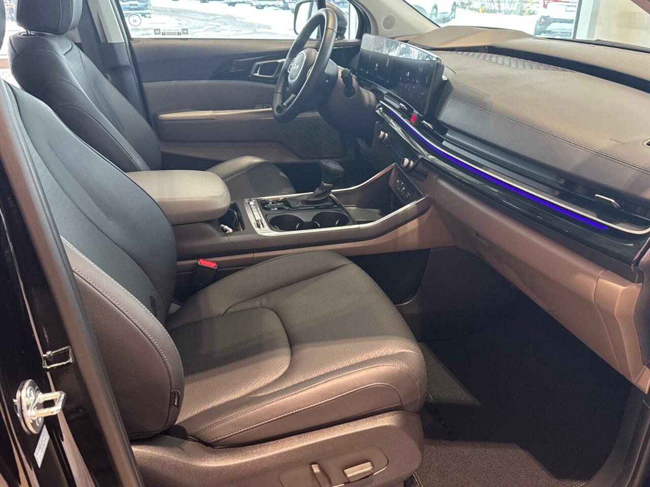 2026 Kia Carnival SX FWD Photo