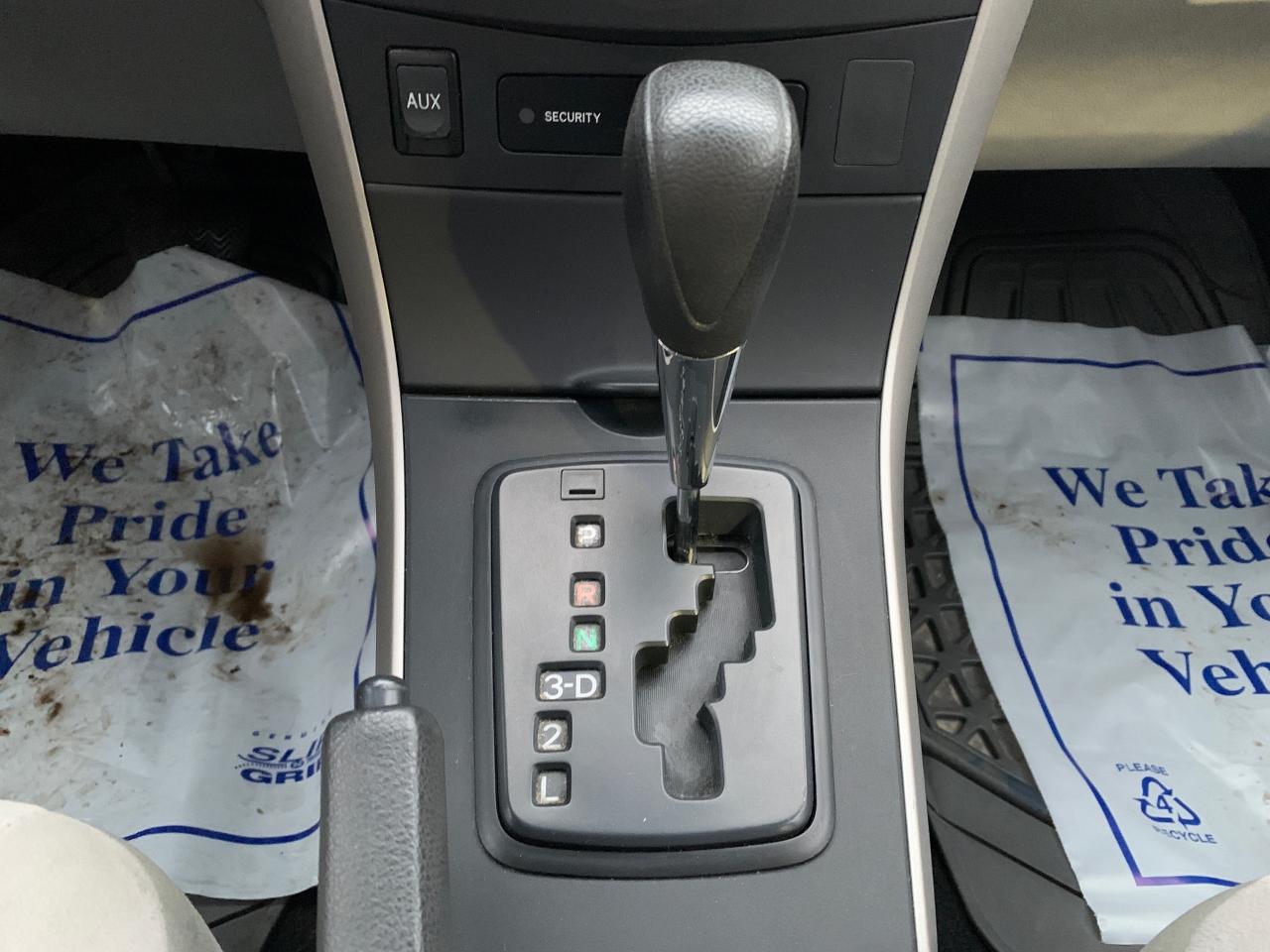 2009 Toyota Corolla 4DR SDN AUTO CE Photo