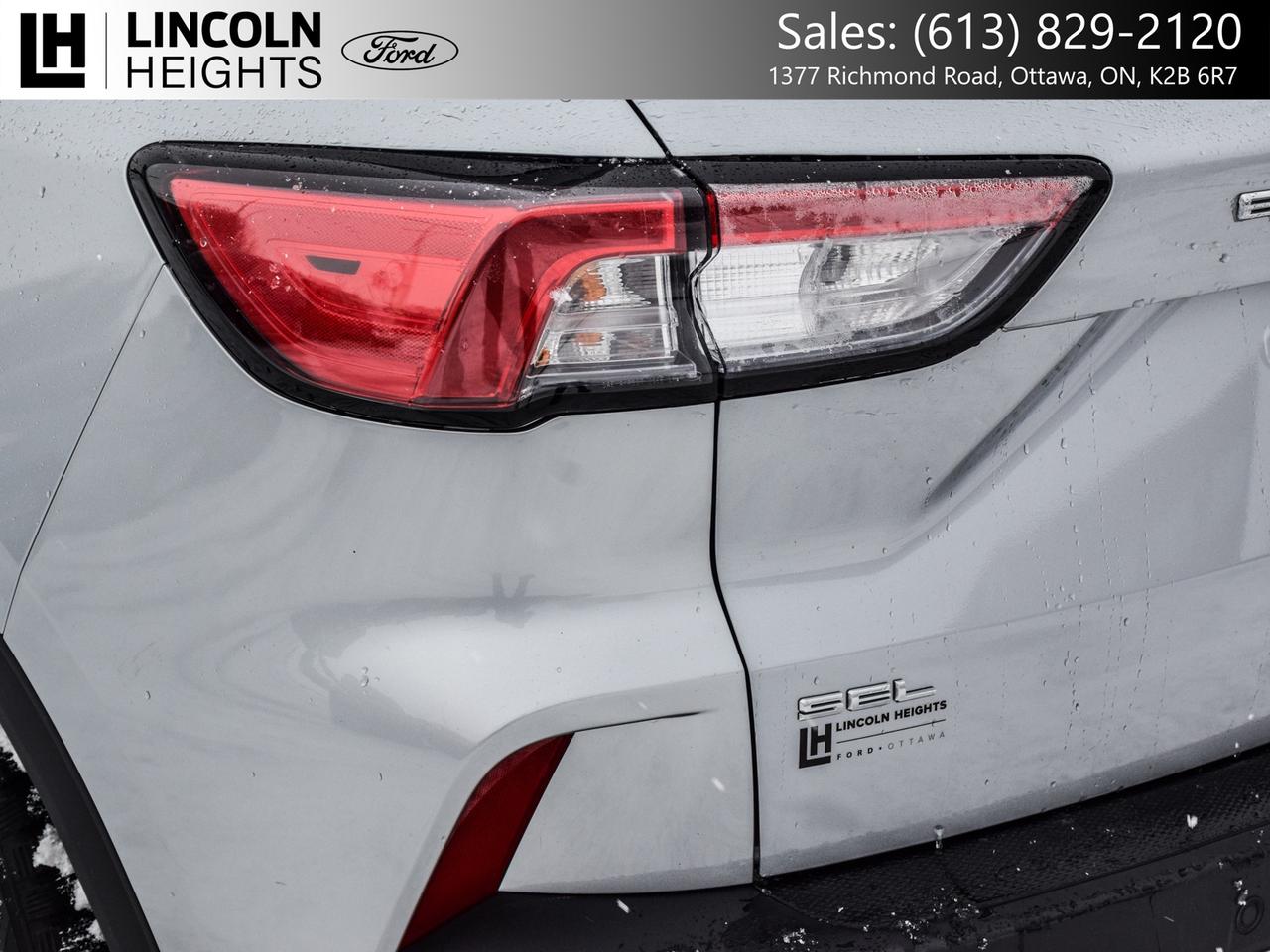 2022 Ford Escape SEL FWD Photo