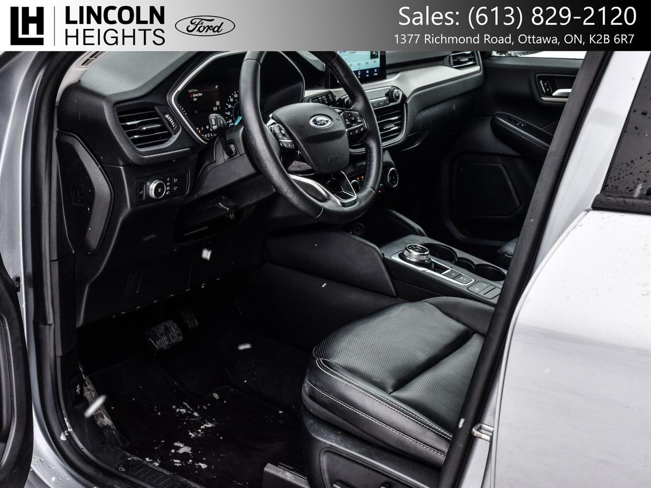 2022 Ford Escape SEL FWD Photo