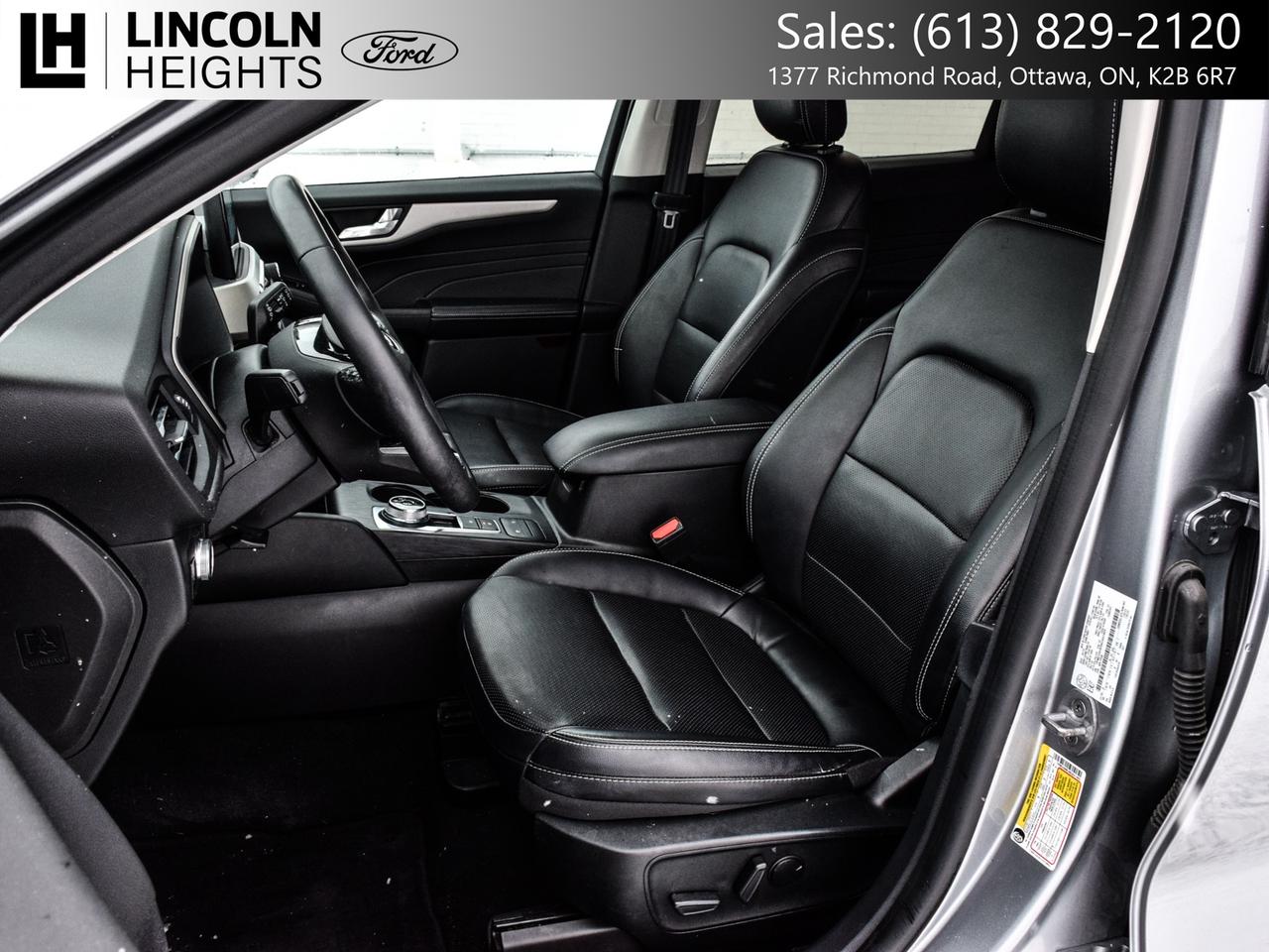 2022 Ford Escape SEL FWD Photo