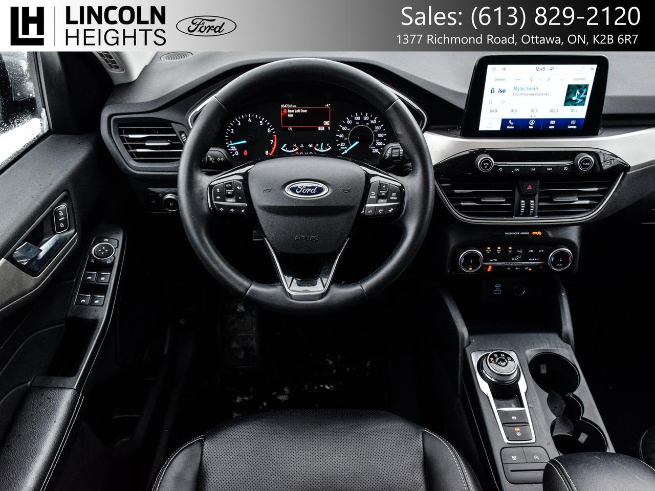 2022 Ford Escape SEL FWD Photo