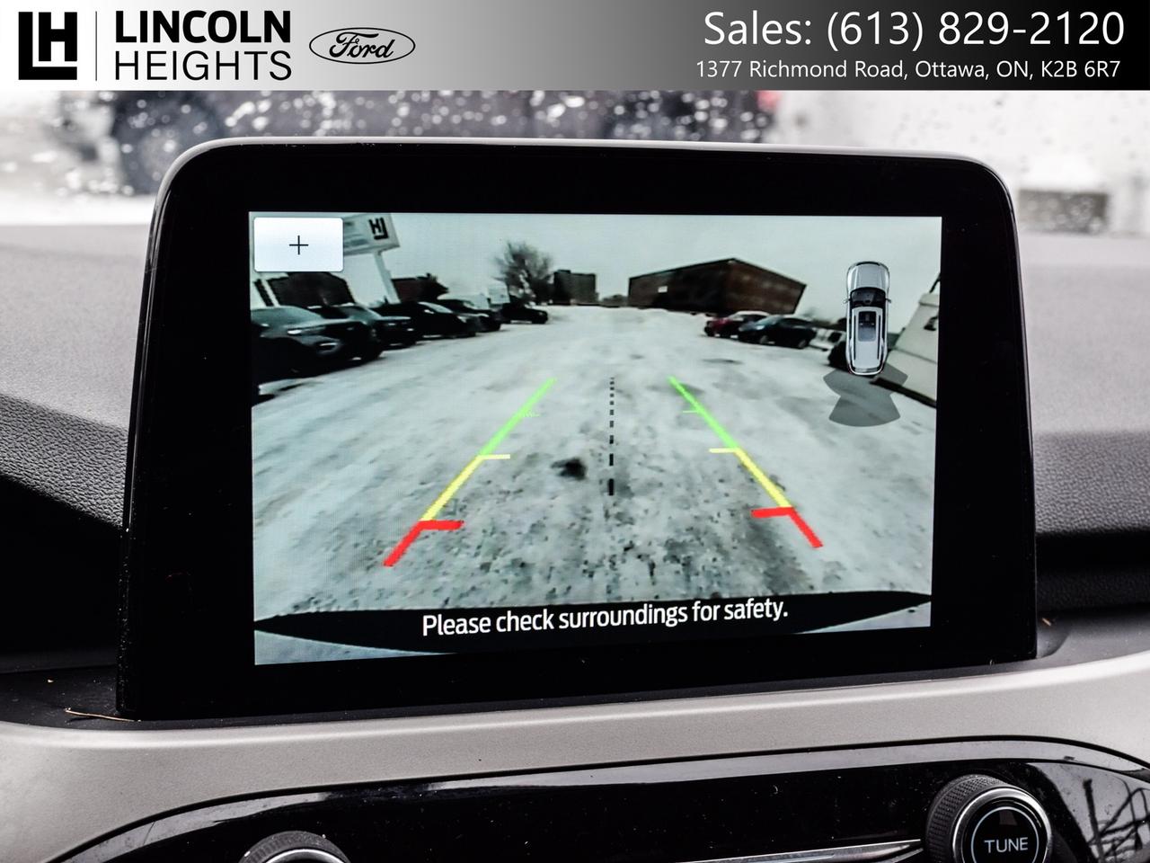 2022 Ford Escape SEL FWD Photo