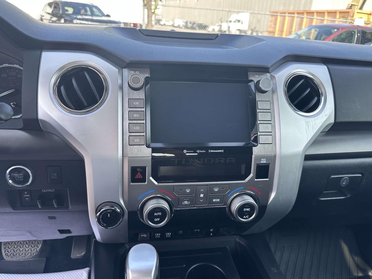 2021 Toyota Tundra 4x4 Crewmax SR5 ~ NO ACCIDENTS ~ CERTIFIED Photo