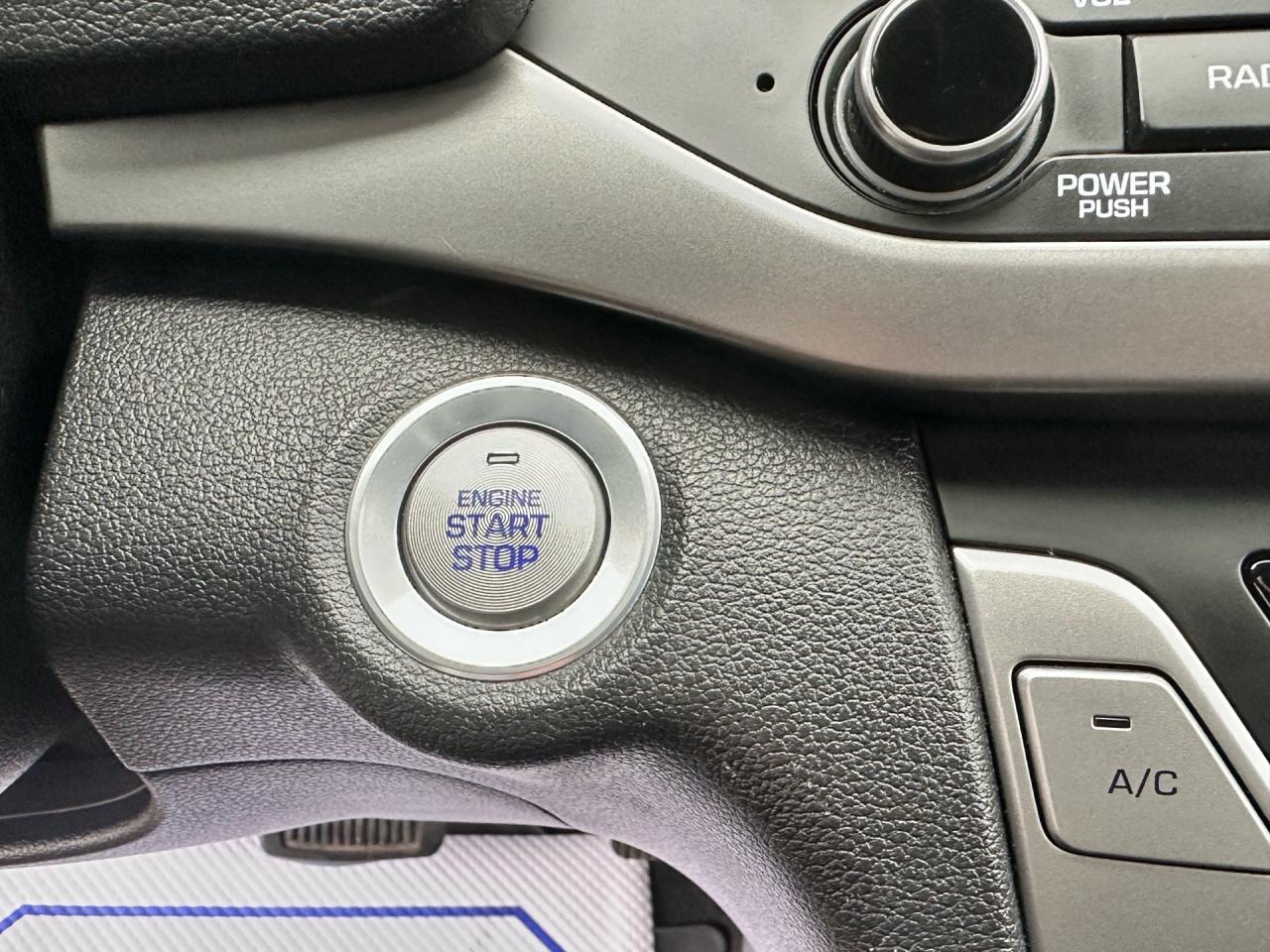 2018 Hyundai Elantra GL SE ~ SUNROOF ~ CARPLAY ~ CERTIFIED Photo