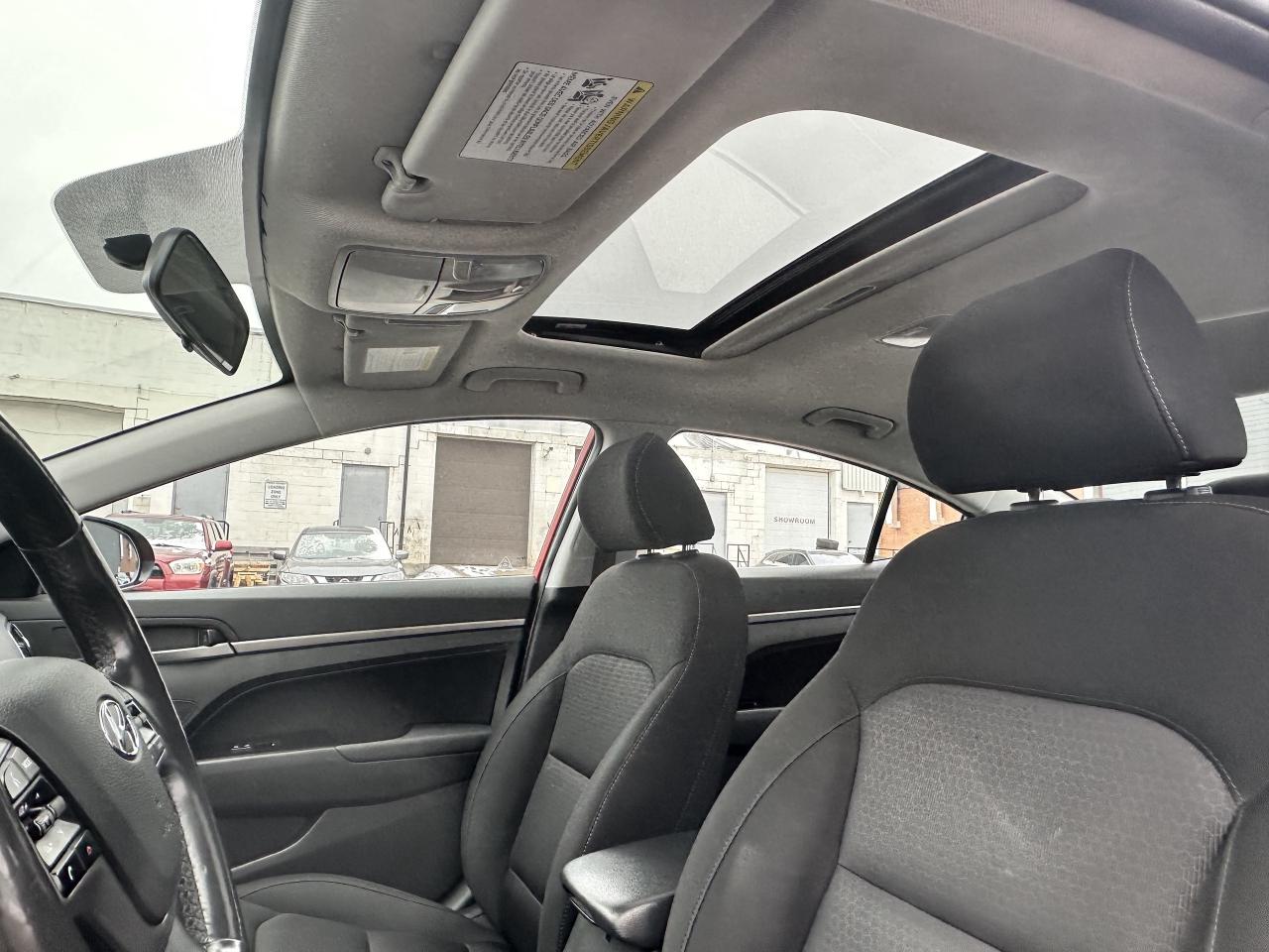 2018 Hyundai Elantra GL SE ~ SUNROOF ~ CARPLAY ~ CERTIFIED Photo