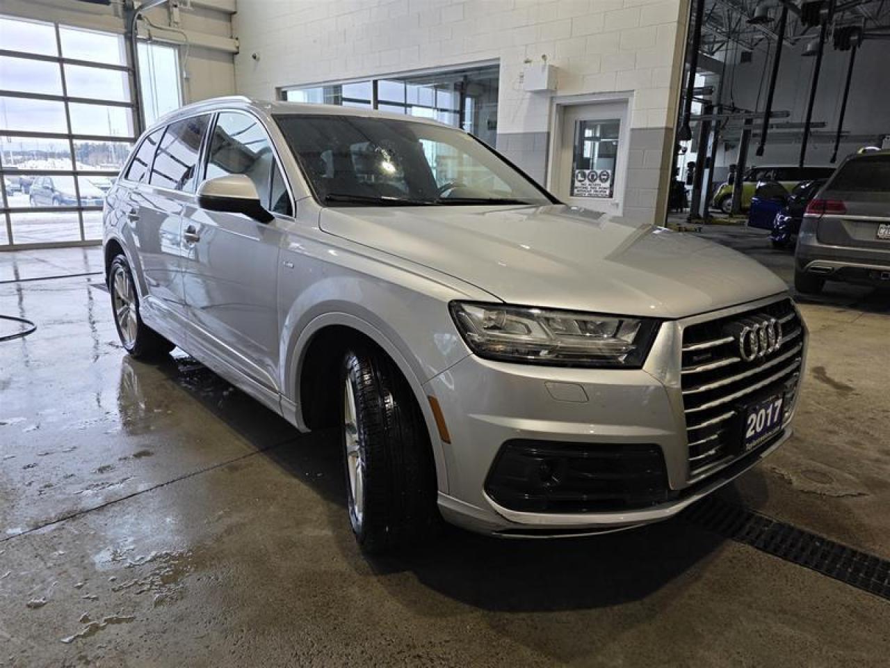 2017 Audi Q7 3.0T Progressiv quattro 8sp Tiptronic Photo0