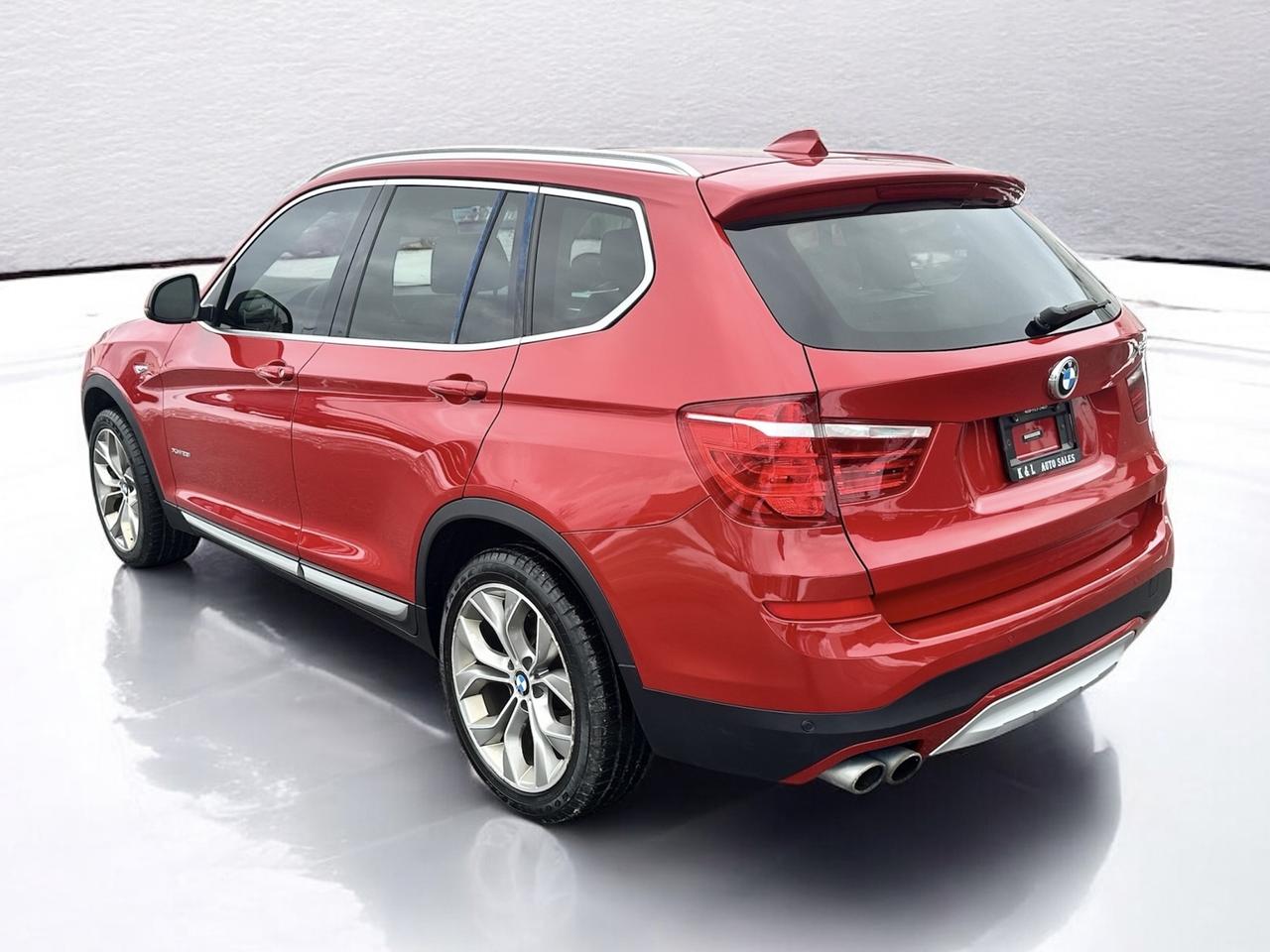 2017 BMW X3 xDrive28i ~ LOW KM ~ SAFETY INCLUDED Photo