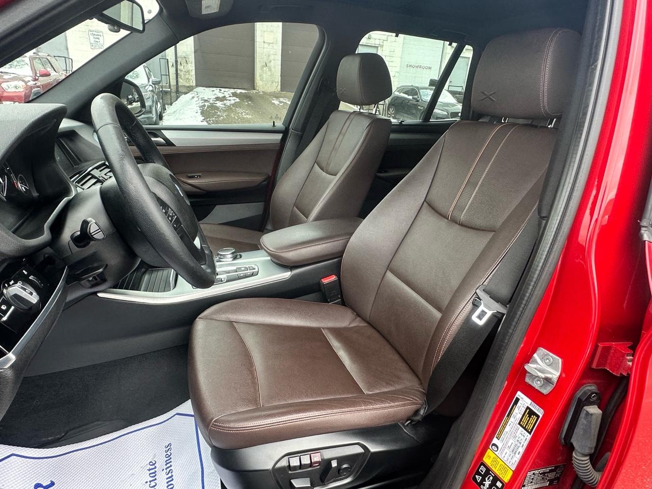 2017 BMW X3 xDrive28i ~ LOW KM ~ SAFETY INCLUDED Photo