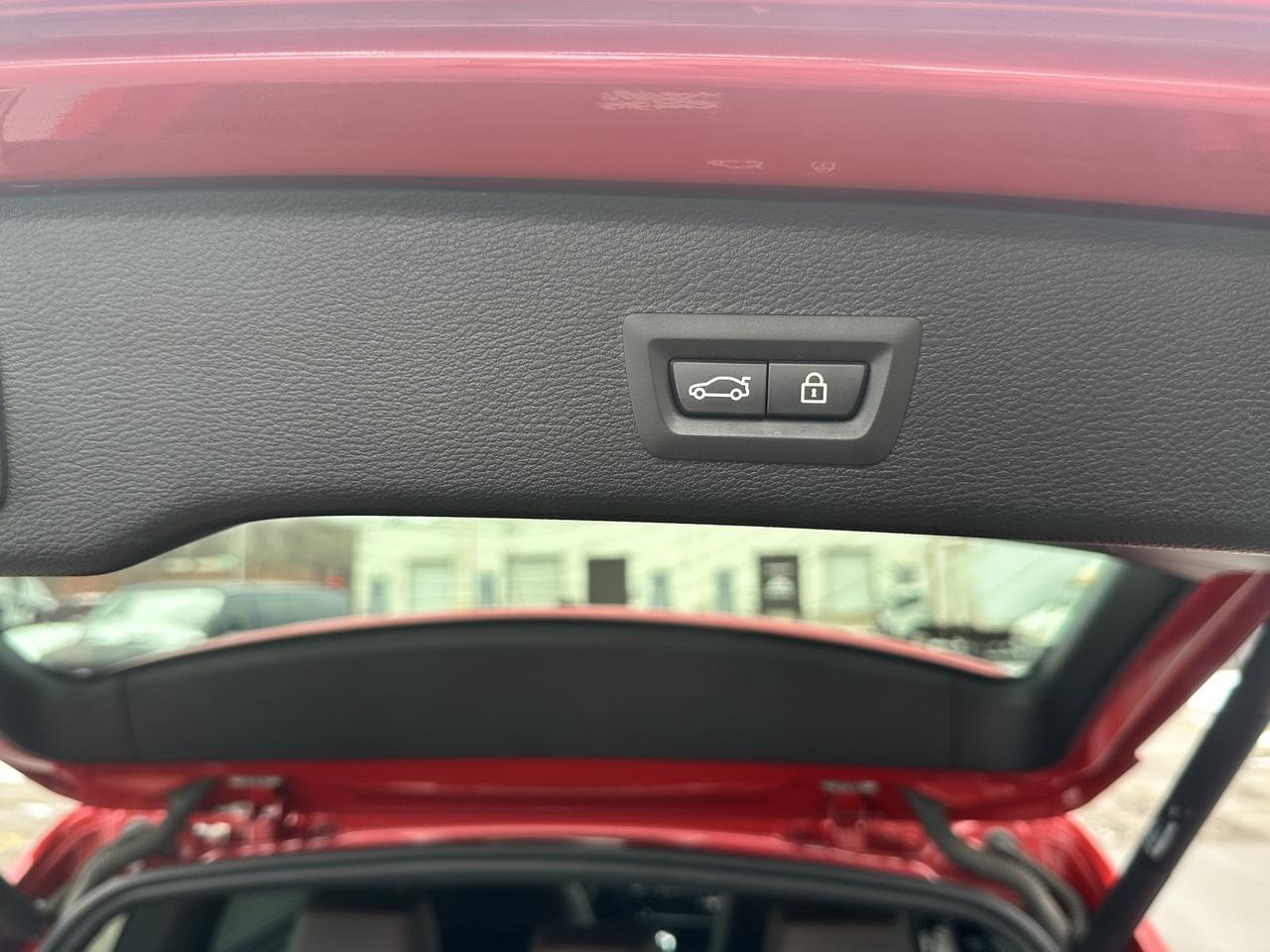 2017 BMW X3 xDrive28i ~ LOW KM ~ SAFETY INCLUDED Photo