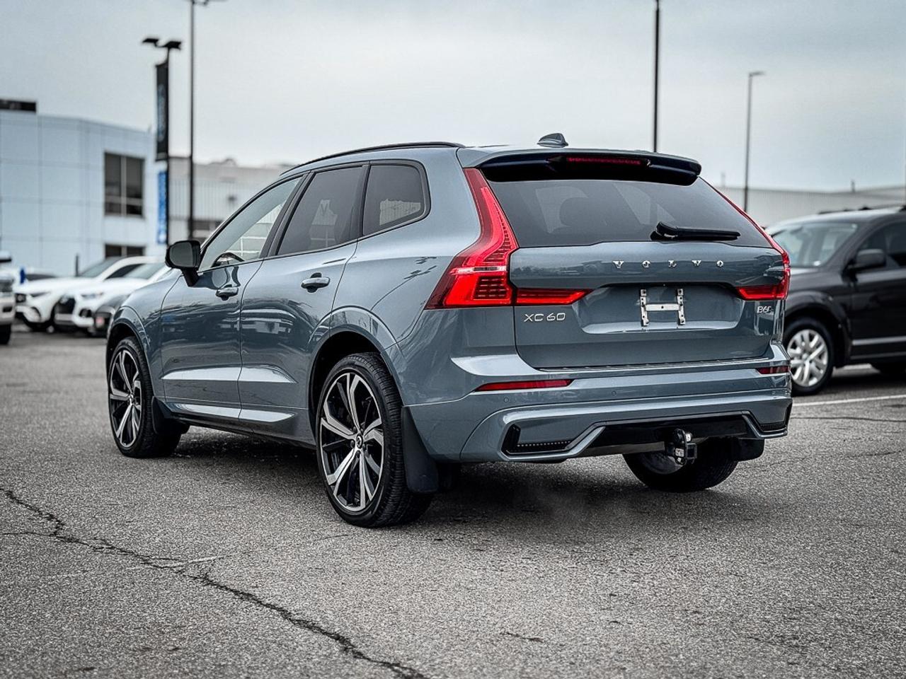 2022 Volvo XC60 B6 R-Design   B6 R-DESIGN   PANO ROOF   NAV   BLIN Photo