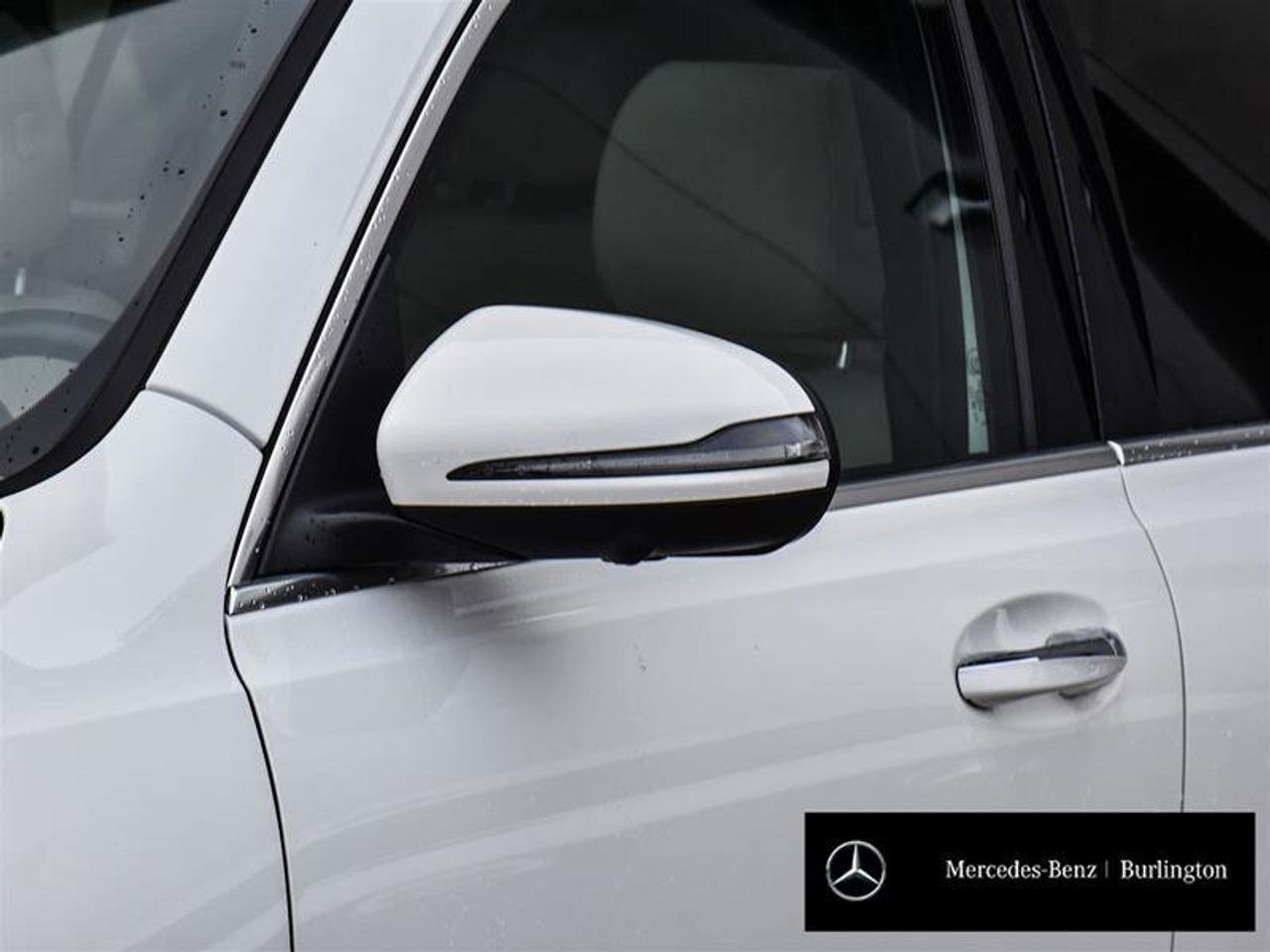 2022 Mercedes-Benz GLB GLB 250 Photo