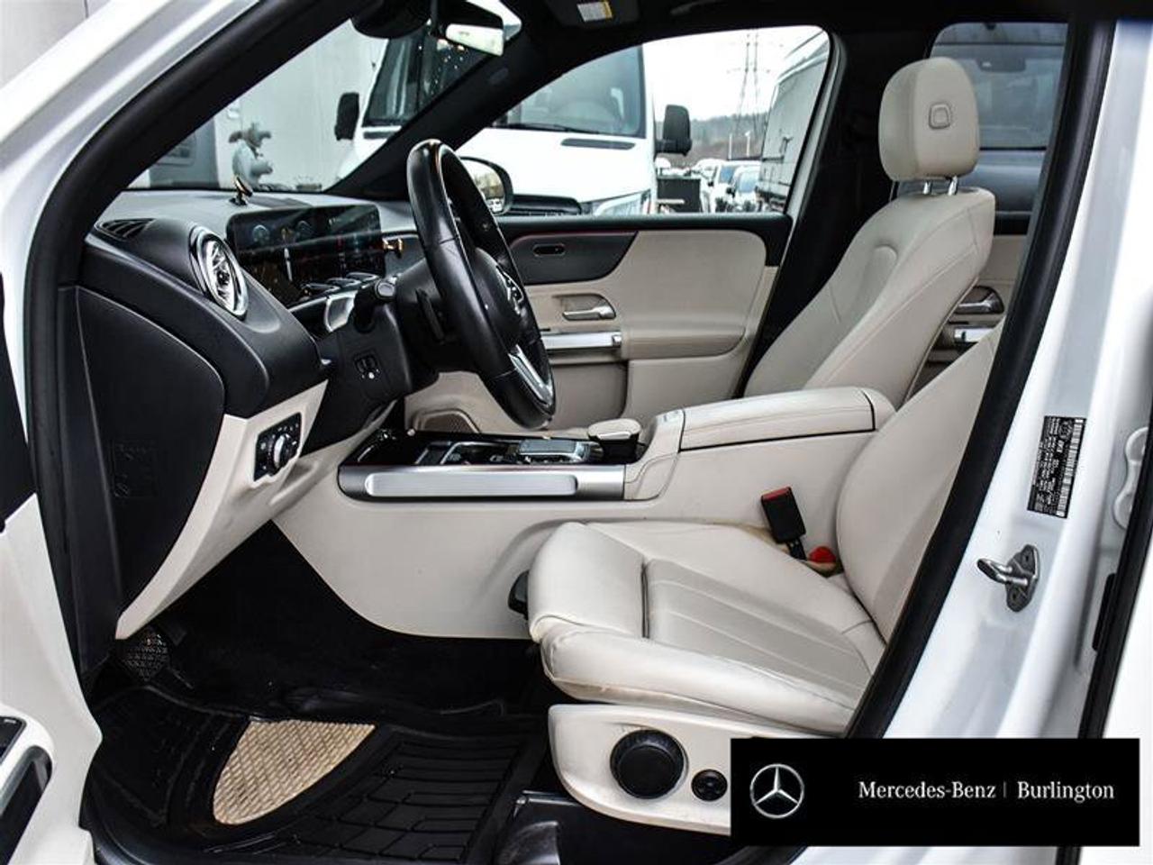 2022 Mercedes-Benz GLB GLB 250 Photo