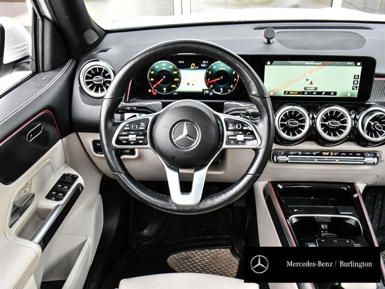 2022 Mercedes-Benz GLB GLB 250 Photo