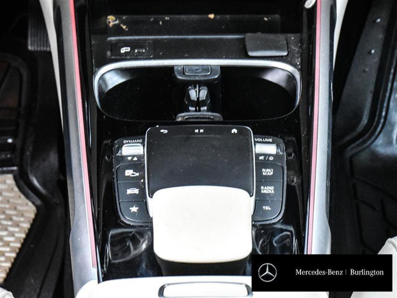 2022 Mercedes-Benz GLB GLB 250 Photo