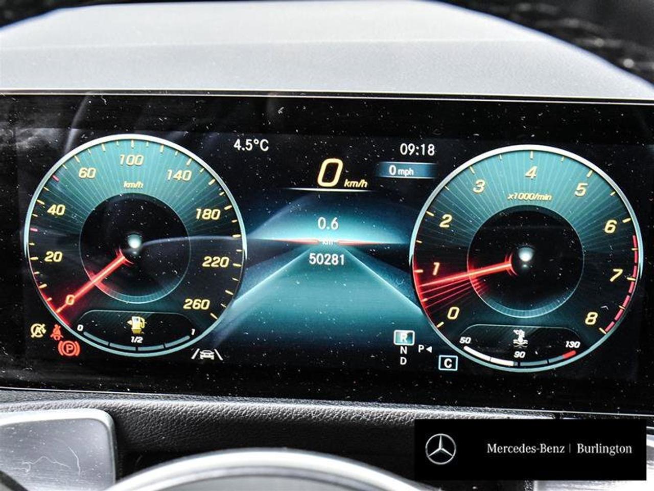 2022 Mercedes-Benz GLB GLB 250 Photo