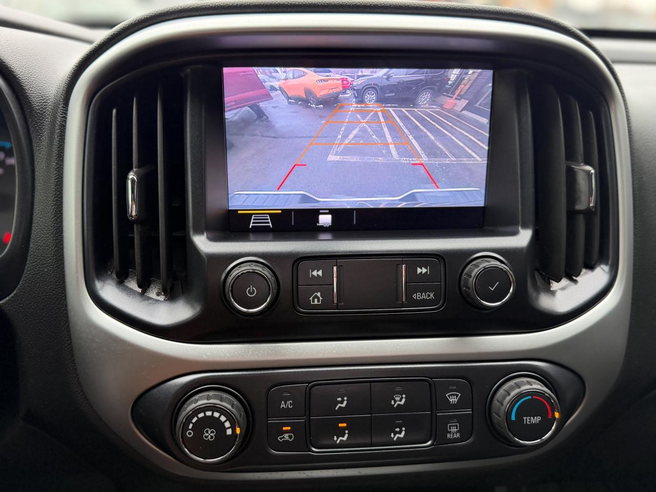 2020 Chevrolet Colorado LT-RST Edition/4WD/CREW CAB/REMOTE/CAMERA/3.6L/ Photo