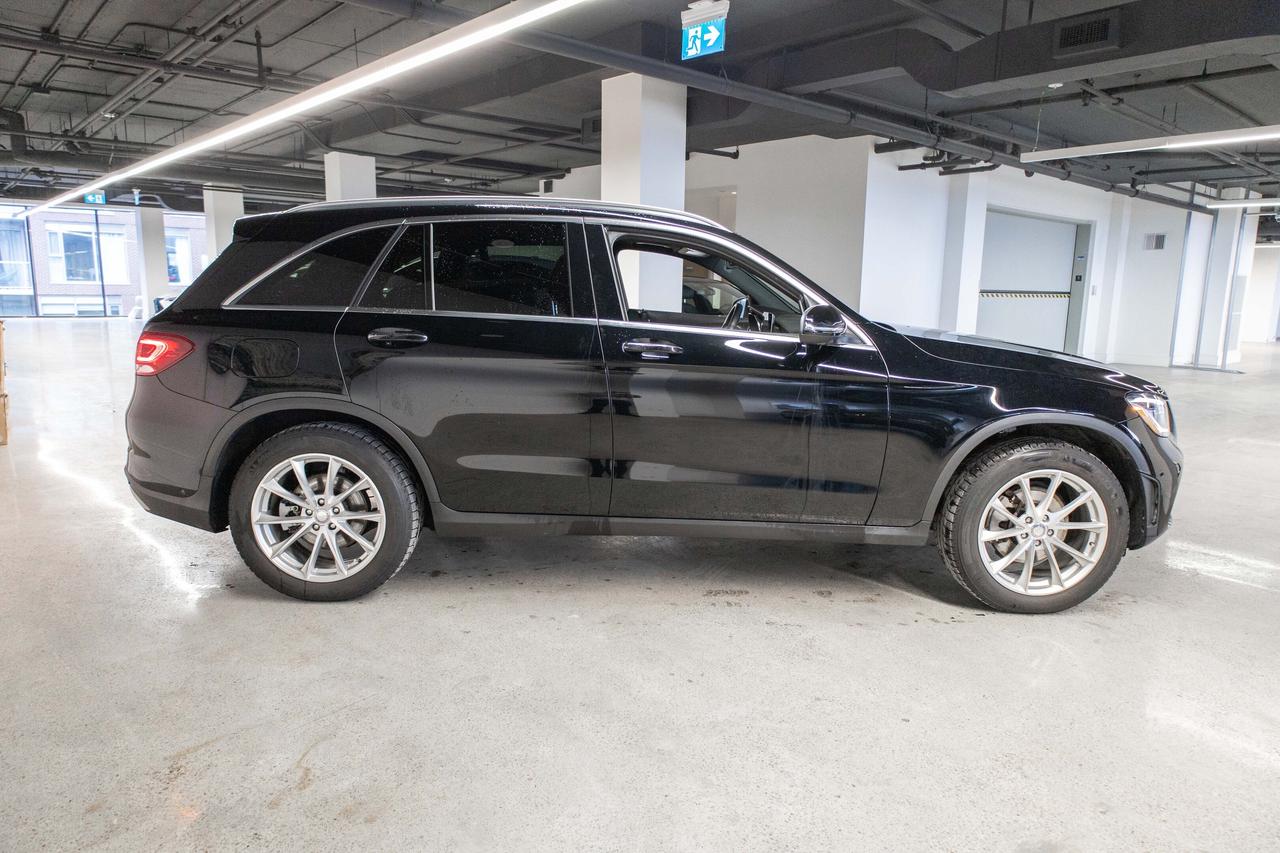 2021 Mercedes-Benz GLC 4matic Safety Certified Welcome Trades Photo4