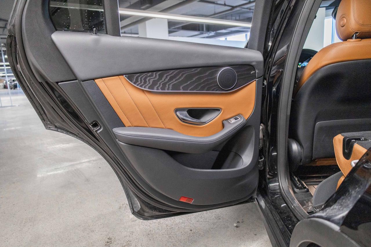 2021 Mercedes-Benz GLC 4matic Safety Certified Welcome Trades Photo