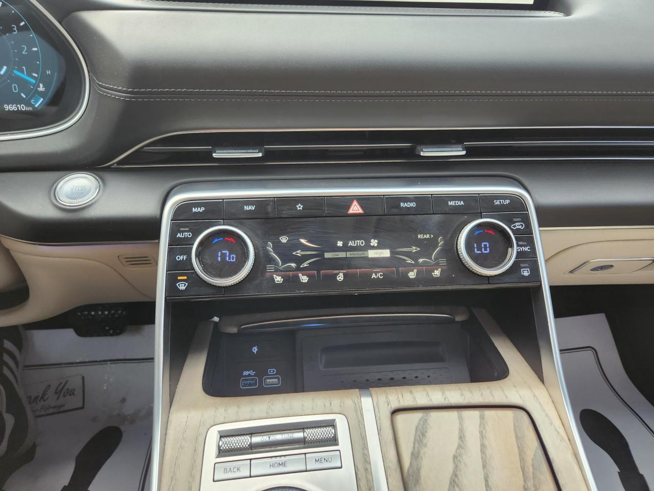 2022 Genesis GV80 3.5T PRESTIGE, 4 NEW TIRES,7 PASSENGER,REMOTE PARK Photo