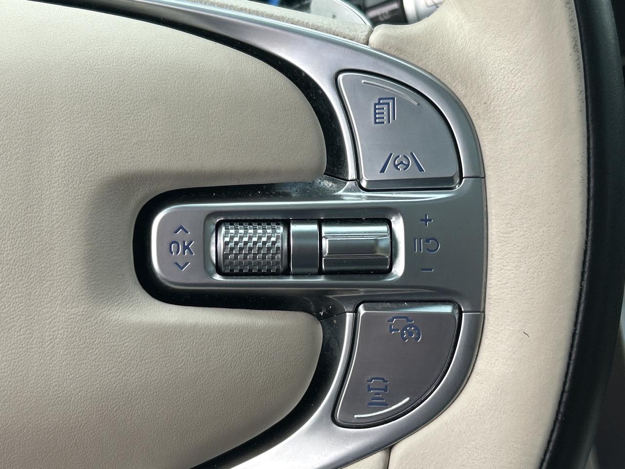 2022 Genesis GV80 3.5T PRESTIGE, 4 NEW TIRES,7 PASSENGER,REMOTE PARK Photo