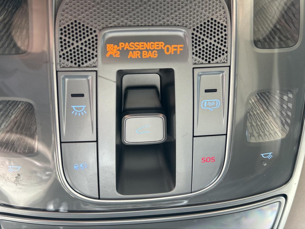 2022 Genesis GV80 3.5T PRESTIGE, 4 NEW TIRES,7 PASSENGER,REMOTE PARK Photo