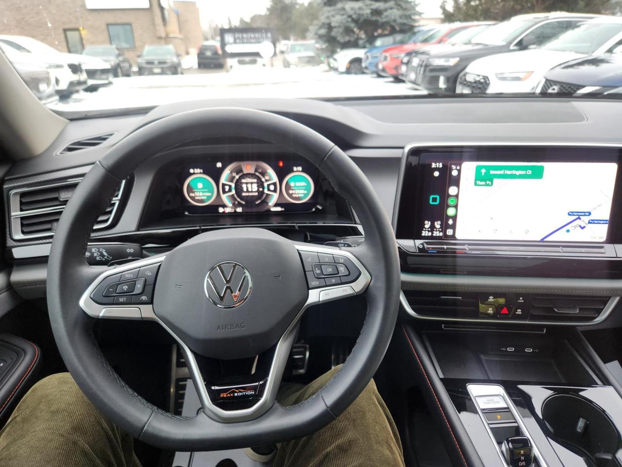 2024 Volkswagen Atlas PEAK EDITION, PANOROOF PKG, CARPLAY,REMOTE STARTER Photo4