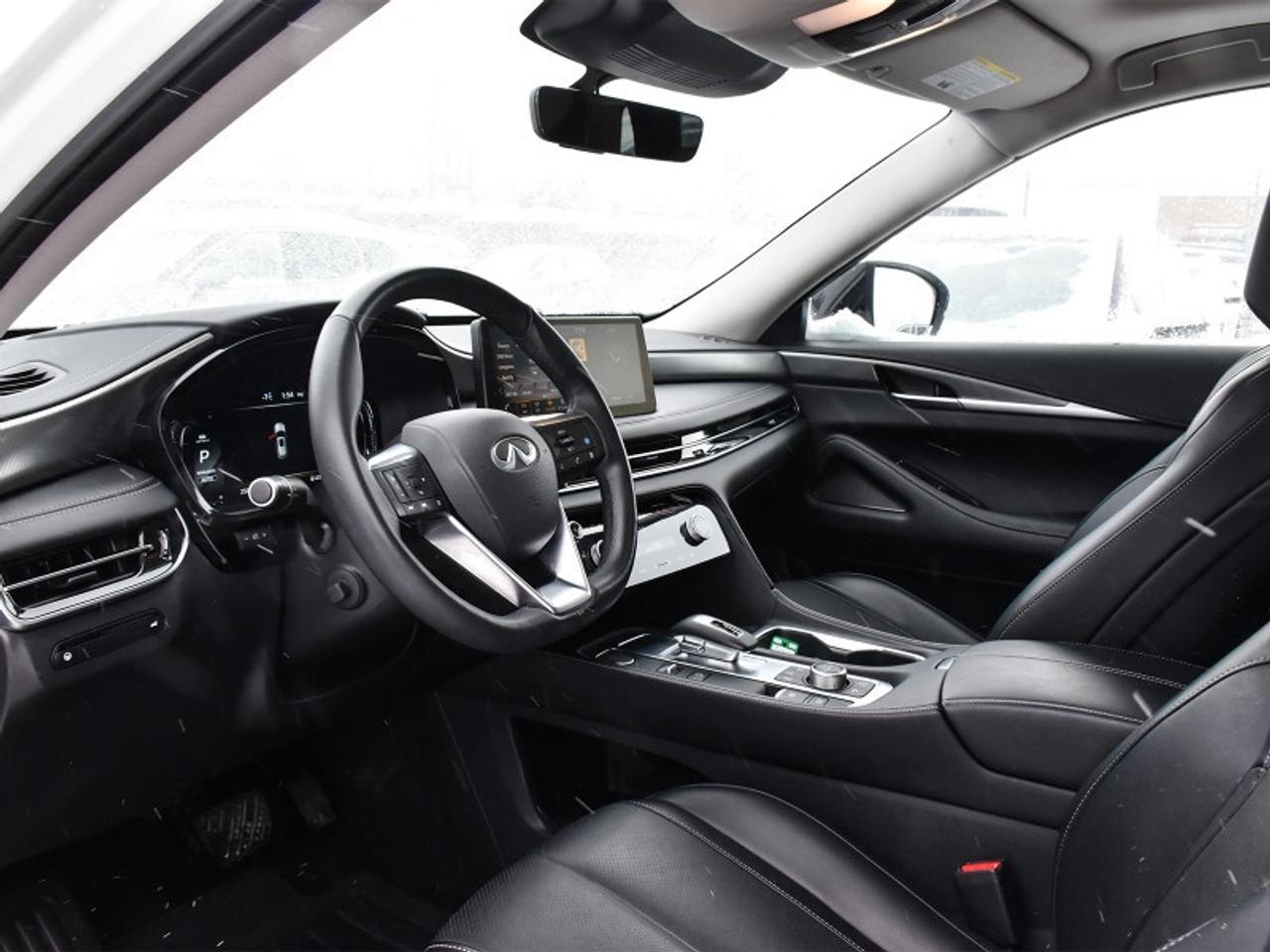 2025 Infiniti QX60 LUXE AWD-360 Camera  Navi  Roof  Leather  7 Seater Photo